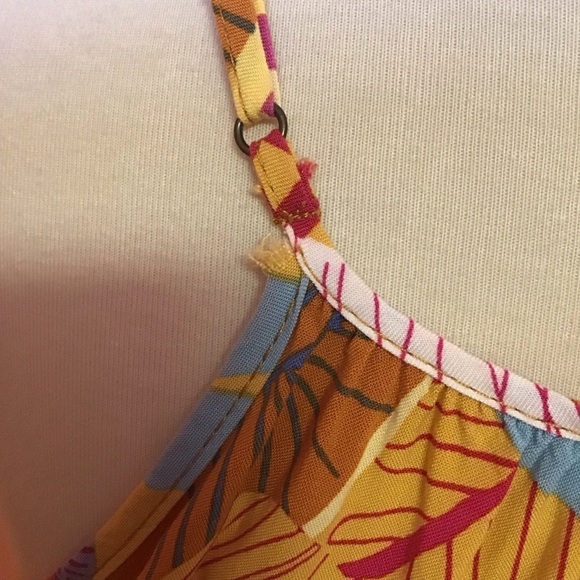 C & C California bright leaves tank top - Picture 11 of 12